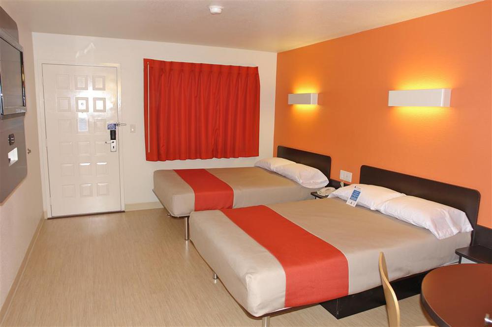 Super 8 By Wyndham 2* Santa Clara